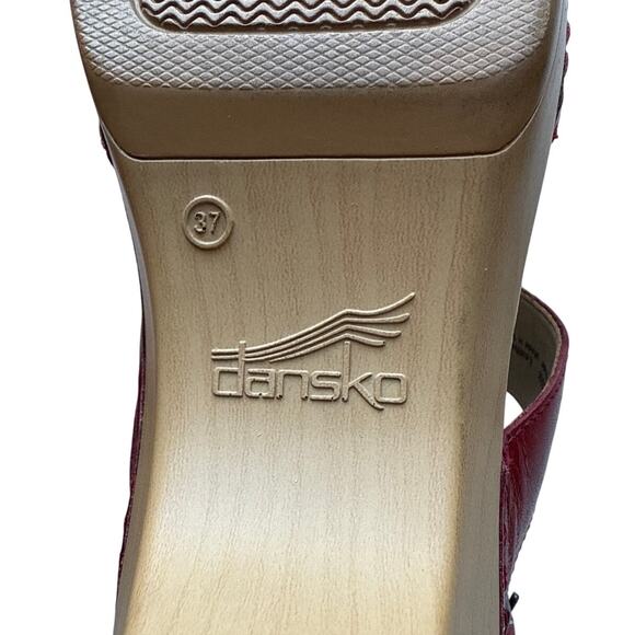 Dansko Women's Kristy Clog Sandals in Red Leather Size 37 - Picture 8 of 8